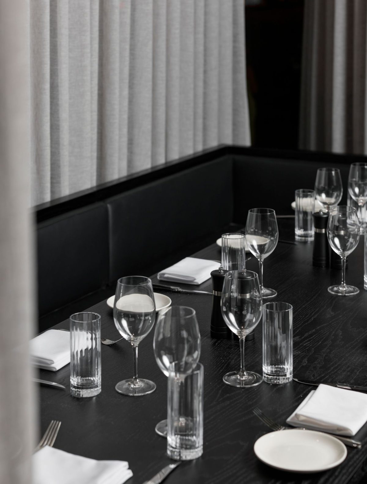 Small group dining at Fatcow by Melrose